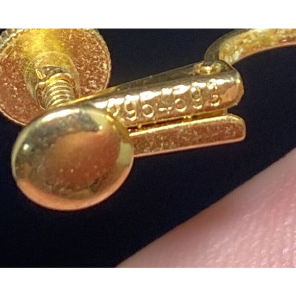 Pat. Pend. Elegant Two Tone Gold Tone Metal Clip On Earrings Vintage - Picture 6 of 7